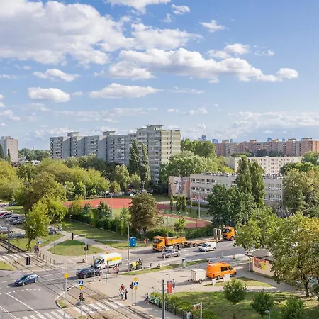 Appartement Elegant With Parking Close To Metro Station By Renters